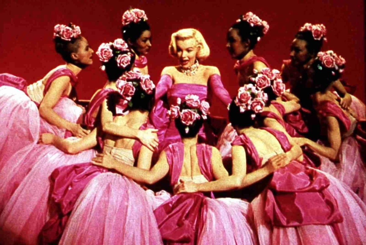 Classics: Gentlemen Prefer Blondes